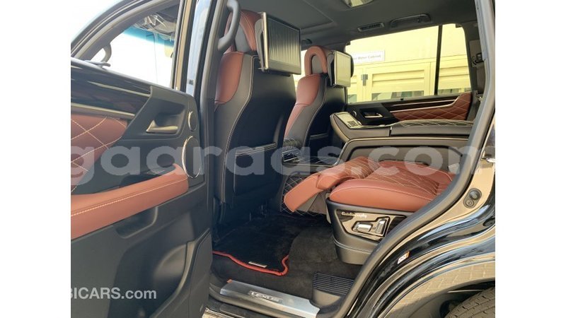 Big with watermark lexus lx dakar import dubai 3781