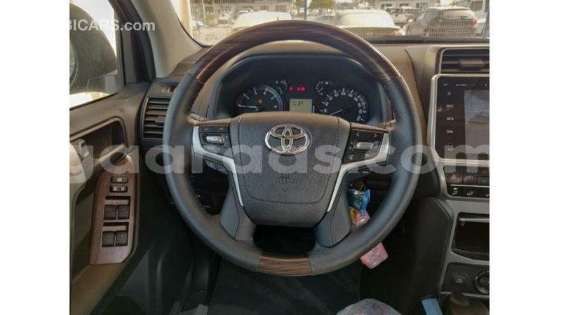 Big with watermark toyota prado dakar import dubai 3783