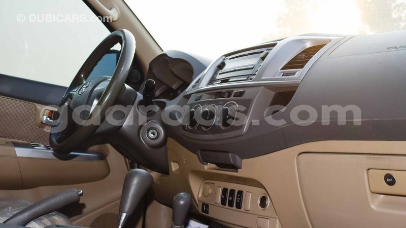 Big with watermark toyota fortuner dakar import dubai 3792