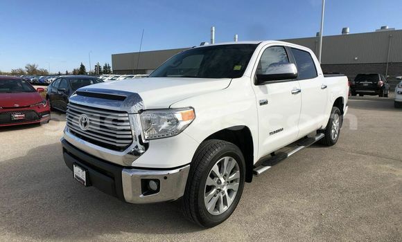 Acheter Occasion Voiture Toyota Tundra Blanc à Dakar, Dakar Acheter Occasion Voiture Toyota Tundra Blanc à Dakar, Dakar