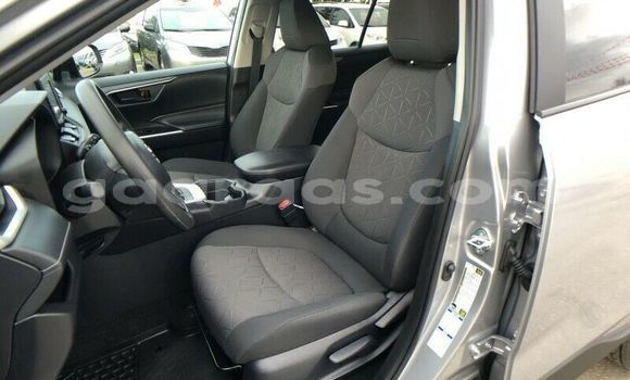 Acheter Occasion Voiture Toyota RAV4 Gris à Dakar, Dakar Acheter Occasion Voiture Toyota RAV4 Gris à Dakar, Dakar