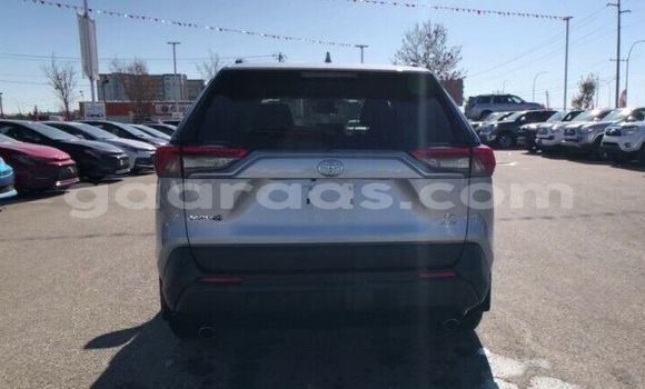 Acheter Occasion Voiture Toyota RAV4 Gris à Dakar, Dakar Acheter Occasion Voiture Toyota RAV4 Gris à Dakar, Dakar
