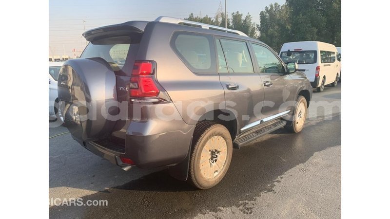 Big with watermark toyota prado dakar import dubai 3861