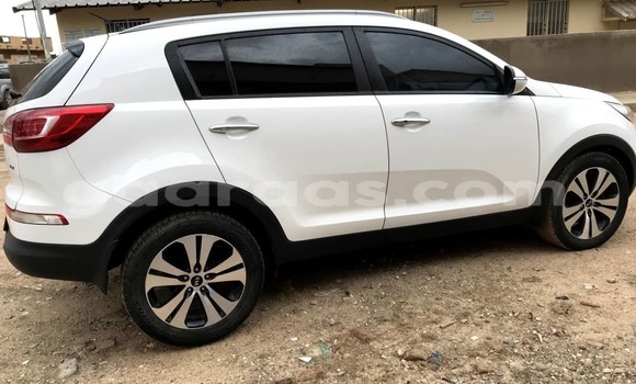 Buy Import Kia Sportage White Car in Dakar in Dakar Buy Import Kia Sportage White Car in Dakar in Dakar