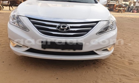 Buy Import Hyundai Sonata White Car in Dakar in Dakar Buy Import Hyundai Sonata White Car in Dakar in Dakar