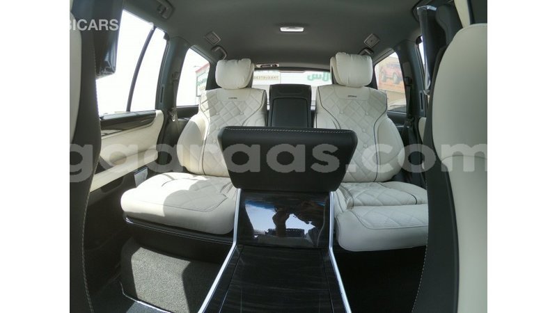 Big with watermark lexus lx dakar import dubai 3882