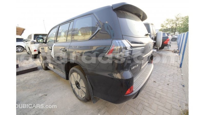 Big with watermark lexus lx dakar import dubai 3884