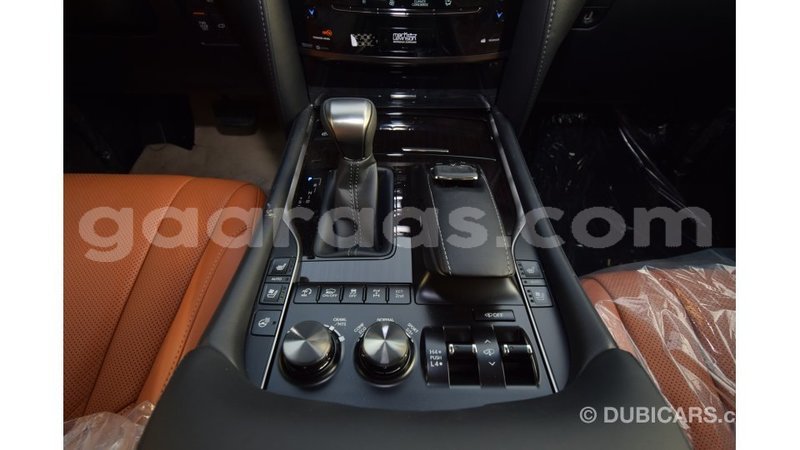 Big with watermark lexus lx dakar import dubai 3884