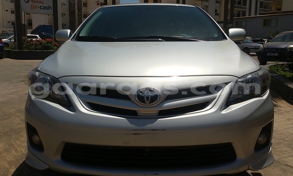 Acheter Occasion Voiture Toyota Corolla Gris à Yoff au Dakar Acheter Occasion Voiture Toyota Corolla Gris à Yoff au Dakar