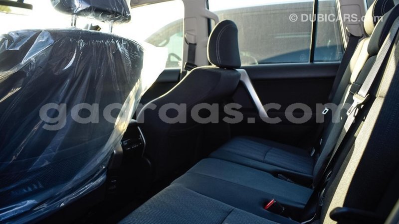 Big with watermark toyota prado dakar import dubai 3922