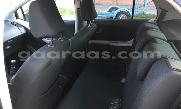 Acheter Occasion Voiture Toyota Yaris Noir à Dakar, Dakar Acheter Occasion Voiture Toyota Yaris Noir à Dakar, Dakar