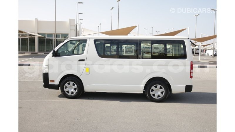 Big with watermark toyota hiace dakar import dubai 3936