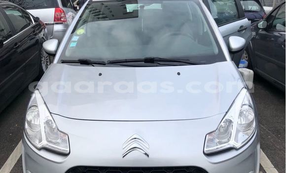 Acheter Neuf Voiture Citroen C3 Blanc à Keur Massar au Dakar Acheter Neuf Voiture Citroen C3 Blanc à Keur Massar au Dakar