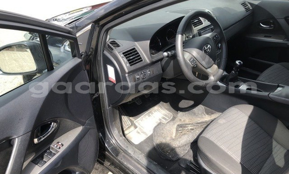 Acheter Occasion Voiture Toyota Avensis Noir à Dakar, Dakar Acheter Occasion Voiture Toyota Avensis Noir à Dakar, Dakar