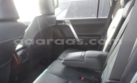 Acheter Occasion Voiture Toyota Prado Blanc à Dakar, Dakar Acheter Occasion Voiture Toyota Prado Blanc à Dakar, Dakar