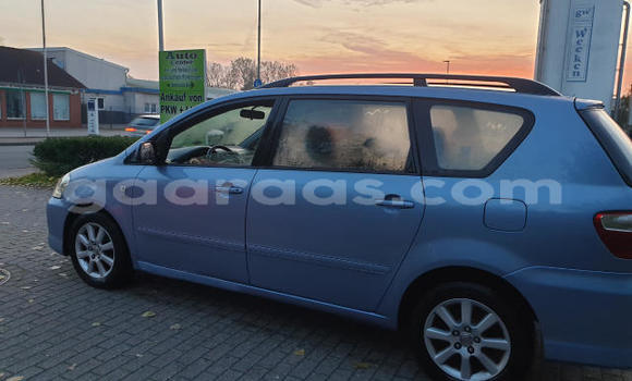 Acheter Occasion Voiture Toyota Avensis Verso Bleu à Bambey, Diourbel Acheter Occasion Voiture Toyota Avensis Verso Bleu à Bambey, Diourbel