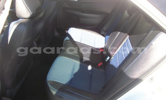 Acheter Occasion Voiture Toyota Camry Blanc à Gandiaye, Kaolack Acheter Occasion Voiture Toyota Camry Blanc à Gandiaye, Kaolack