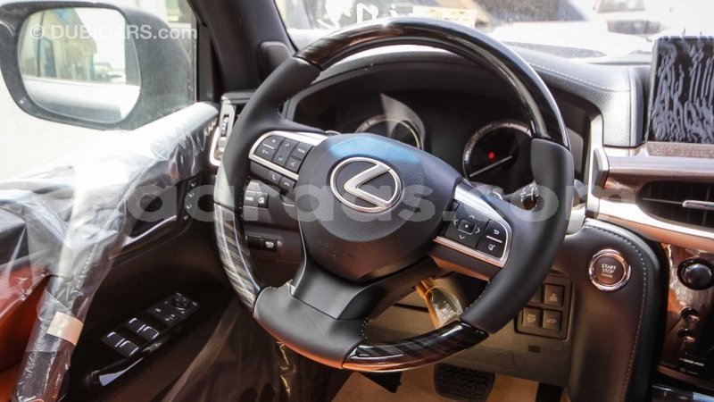 Big with watermark lexus lx dakar import dubai 4048