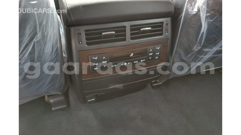 Big with watermark toyota land cruiser dakar import dubai 4087