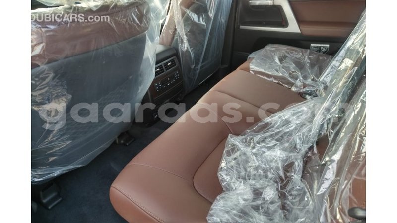 Big with watermark toyota land cruiser dakar import dubai 4087