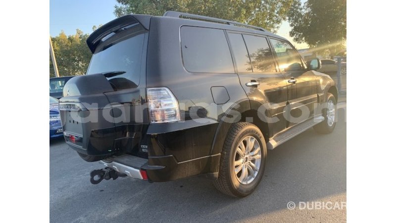 Big with watermark mitsubishi pajero dakar import dubai 4093