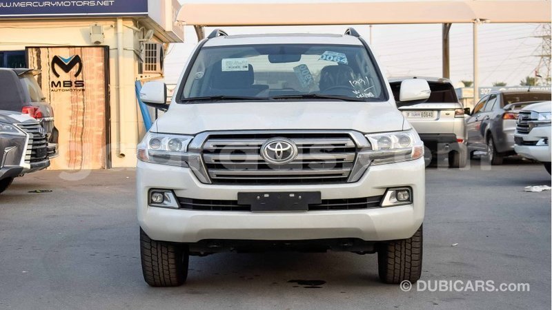 Big with watermark toyota land cruiser dakar import dubai 4101