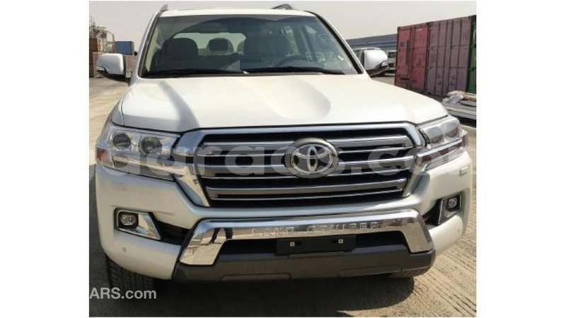 Big with watermark toyota land cruiser dakar import dubai 4107