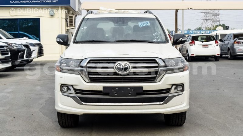 Big with watermark toyota land cruiser dakar import dubai 4120