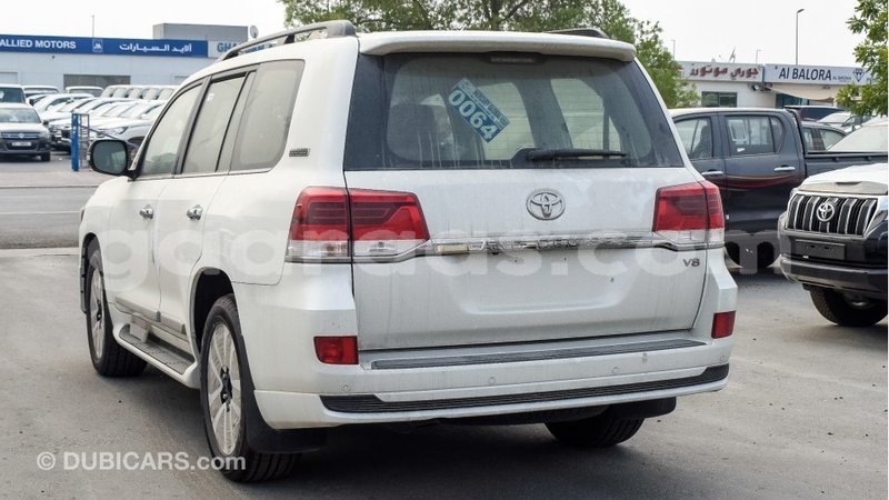 Big with watermark toyota land cruiser dakar import dubai 4120