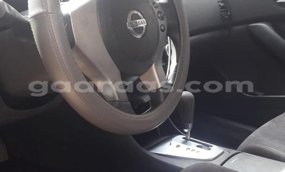 Dieundeu Occasion Nissan Altima Silver Auto in Dakar in Dakar Dieundeu Occasion Nissan Altima Silver Auto in Dakar in Dakar