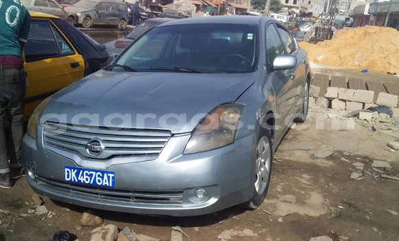 Dieundeu Occasion Nissan Altima Silver Auto in Dakar in Dakar Dieundeu Occasion Nissan Altima Silver Auto in Dakar in Dakar