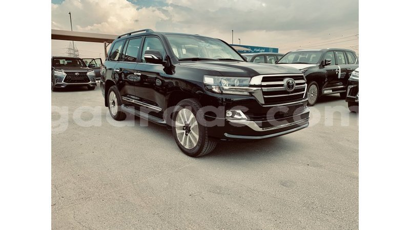 Big with watermark toyota land cruiser dakar import dubai 4149