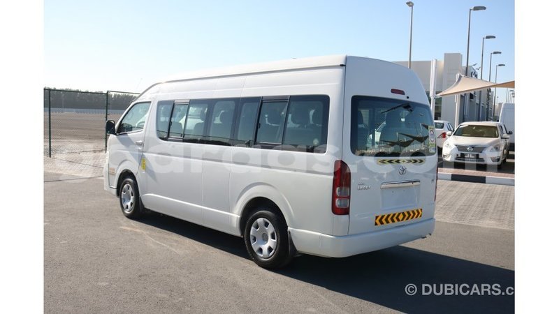 Big with watermark toyota hiace dakar import dubai 4156