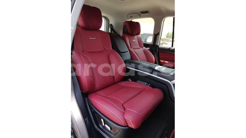 Big with watermark toyota land cruiser dakar import dubai 4165