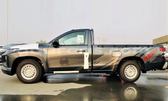 Buy New Mitsubishi L200 Black Car in Import - Dubai in Diourbel Buy New Mitsubishi L200 Black Car in Import - Dubai in Diourbel