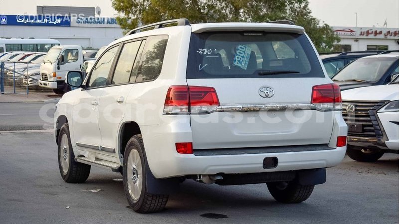 Big with watermark toyota land cruiser dakar import dubai 4185