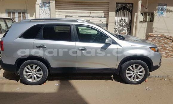 Acheter Occasion Voiture Kia Sorento Gris à Grand Dakar au Dakar Acheter Occasion Voiture Kia Sorento Gris à Grand Dakar au Dakar