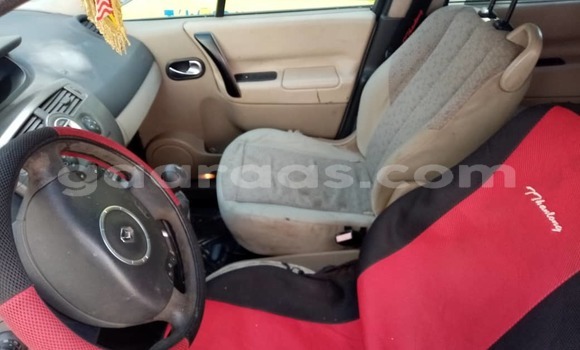 Dieundeu Occasion Renault Scenic White Auto in Dakar in Dakar Dieundeu Occasion Renault Scenic White Auto in Dakar in Dakar