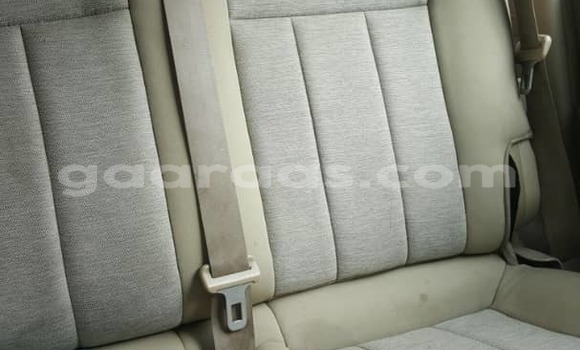 Dieundeu Occasion Toyota Land Cruiser Prado Green Auto in Dakar in Dakar Dieundeu Occasion Toyota Land Cruiser Prado Green Auto in Dakar in Dakar