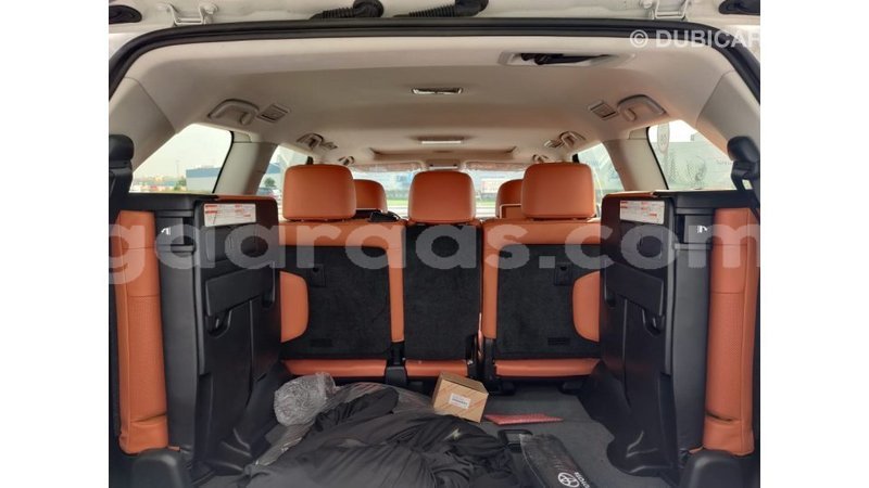 Big with watermark toyota land cruiser dakar import dubai 4203