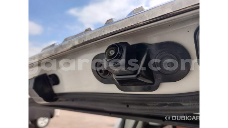 Big with watermark toyota land cruiser dakar import dubai 4203