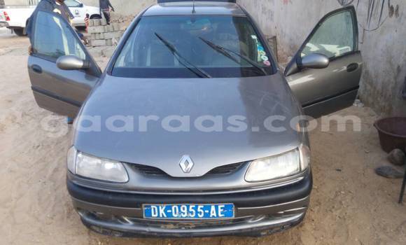 Acheter Occasion Voiture Renault Laguna Gris à Yeumbeul Nord au Dakar Acheter Occasion Voiture Renault Laguna Gris à Yeumbeul Nord au Dakar