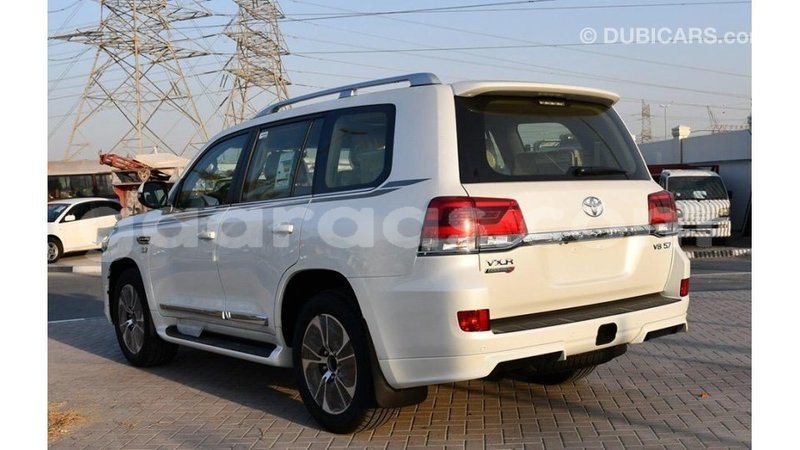 Big with watermark toyota land cruiser dakar import dubai 4284