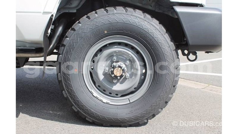 Big with watermark toyota land cruiser dakar import dubai 4299