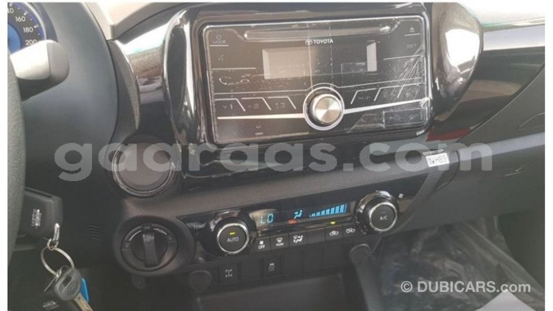 Big with watermark toyota hilux dakar import dubai 4303