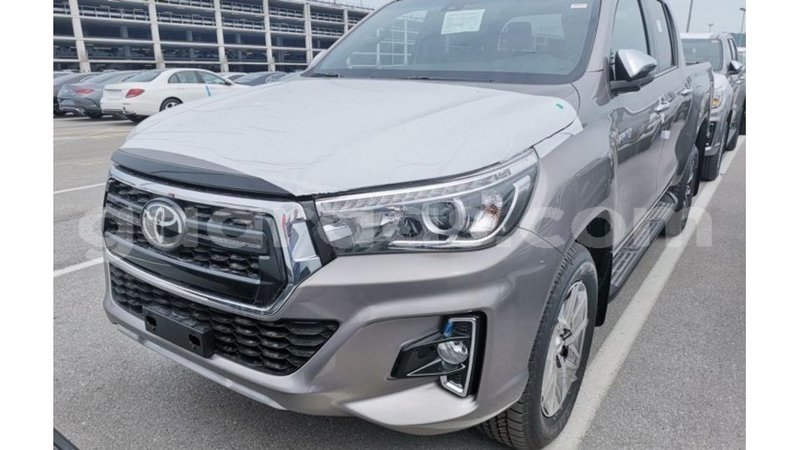 Big with watermark toyota hilux dakar import dubai 4305