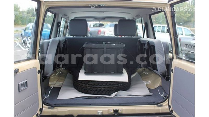 Big with watermark toyota land cruiser dakar import dubai 4316