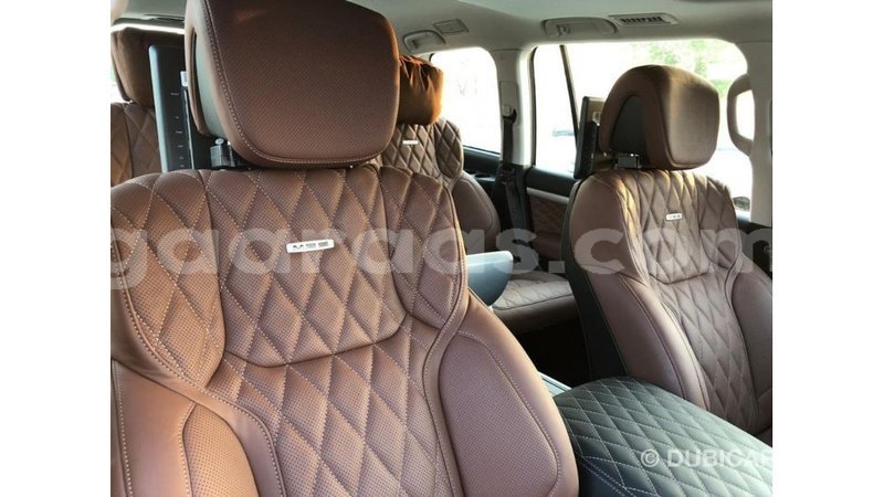 Big with watermark toyota land cruiser dakar import dubai 4320