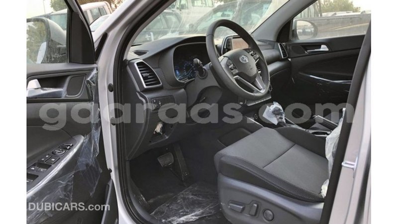 Big with watermark hyundai tucson dakar import dubai 4324