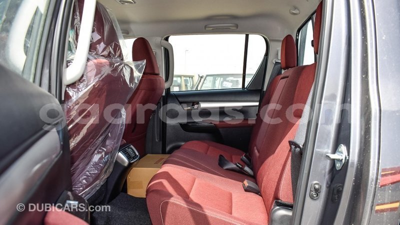 Big with watermark toyota hilux dakar import dubai 4335